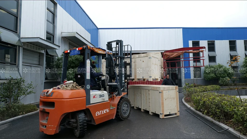 Huaxin Fountain - On January 20, 2026, an order for dancing fountain equipment for Uzbekistan was being loaded onto trucks.