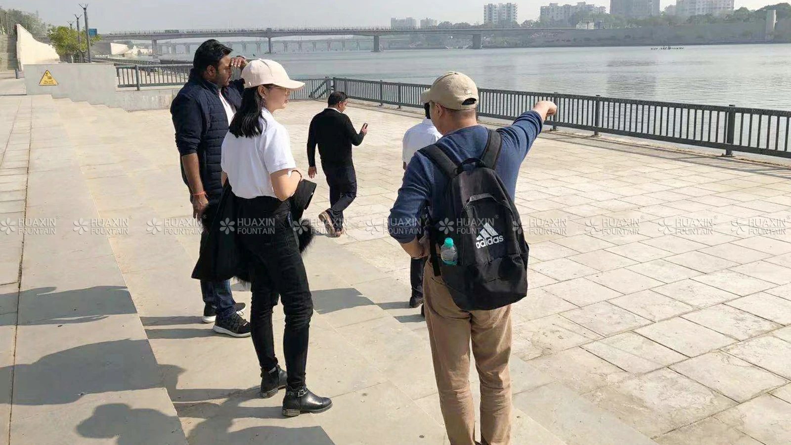 huaxin-fountain-design-service-lake-floating-fountain-engineering-design-02