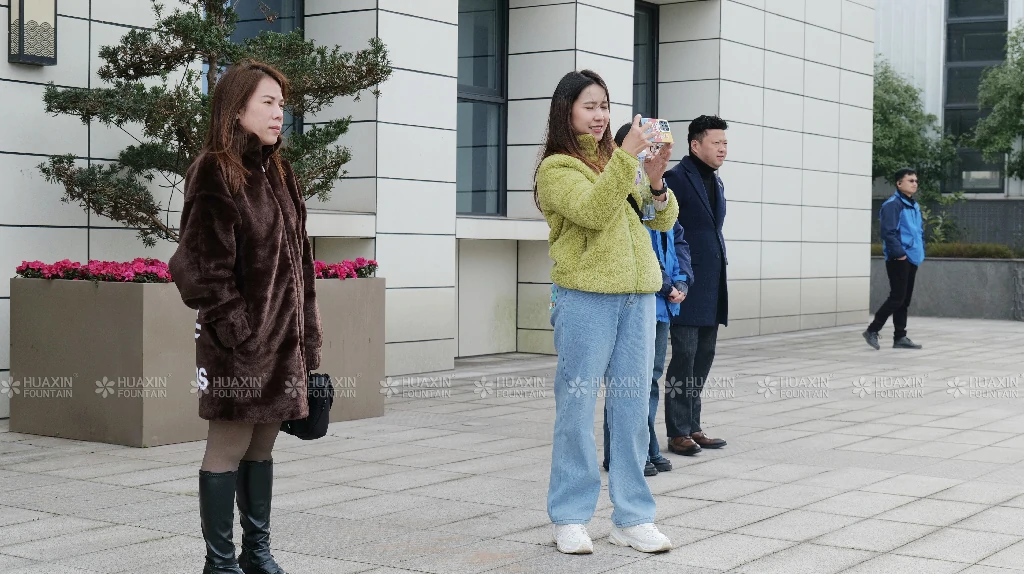 huaxin-fountain-thai-clients-factory-visit-january-31-2026-02