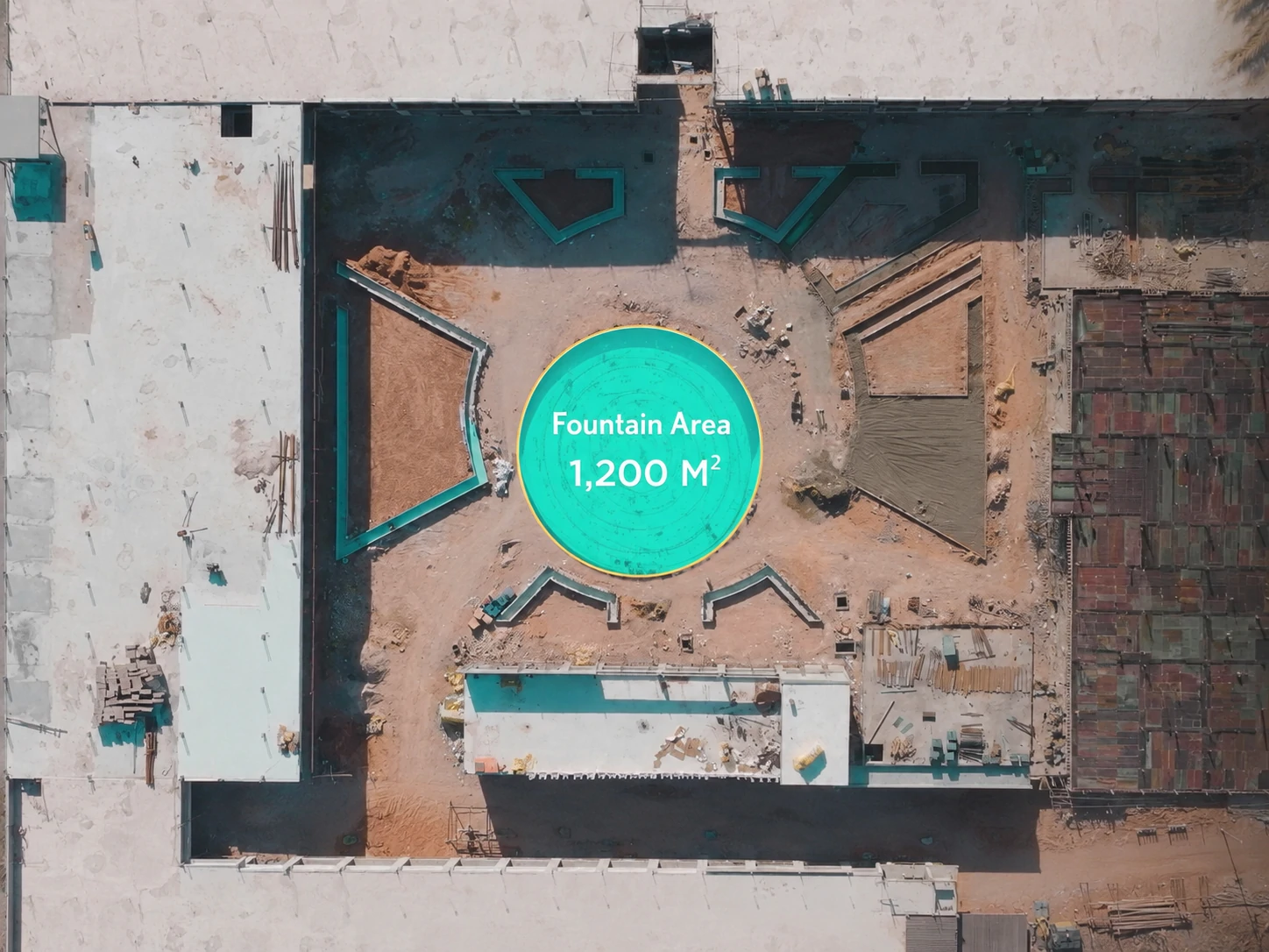 Aerial view of the 1,200 square meter circular fountain area under construction at Furat Mall in Najaf, Iraq.