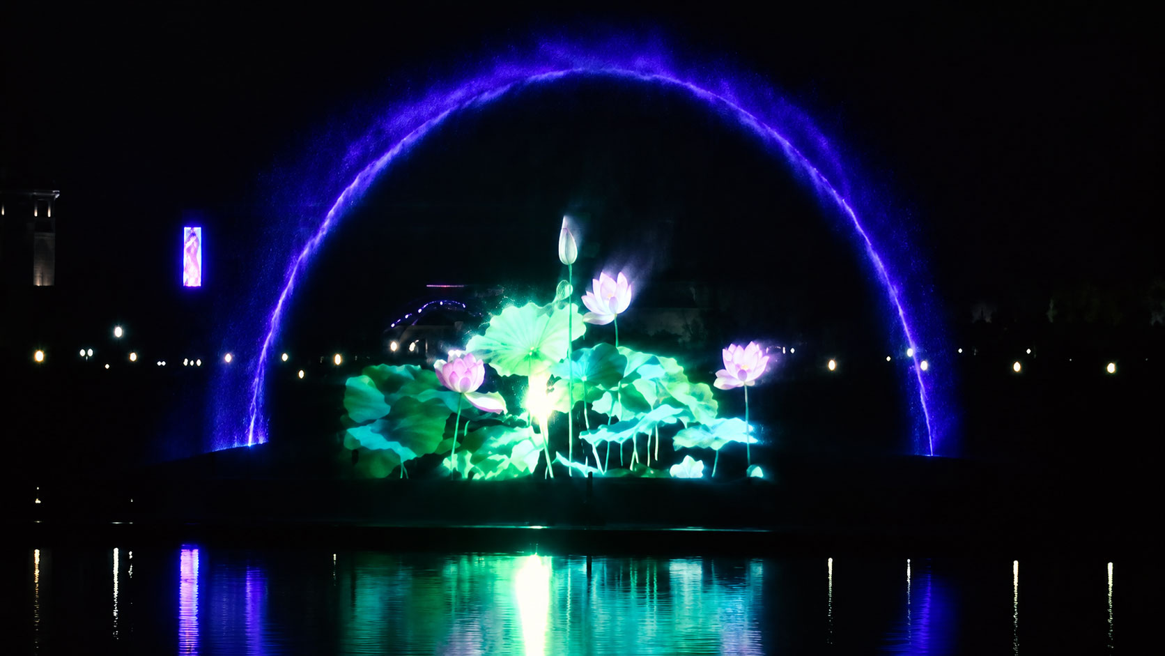 Water screen projection project at Phoenix Lake in Yuanmou County, Yunnan, China