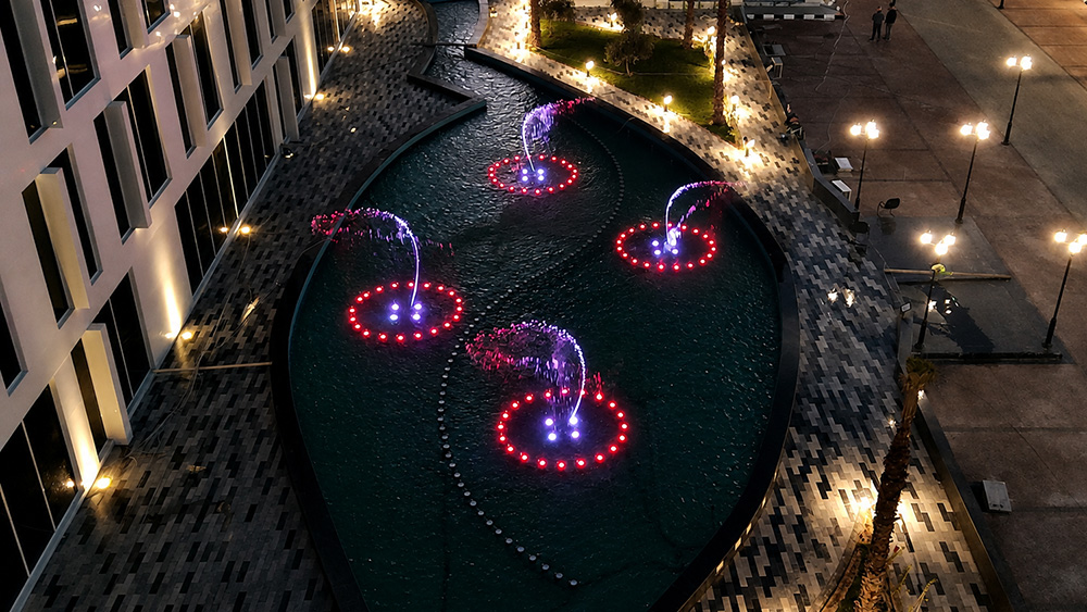 Huaxin 2D fountain equipment creating multi-directional water effects