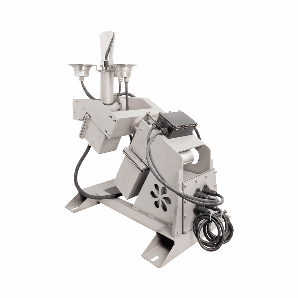 Huaxin integrated 2D fountain unit fitted with a fan jet nozzle and RGB lights